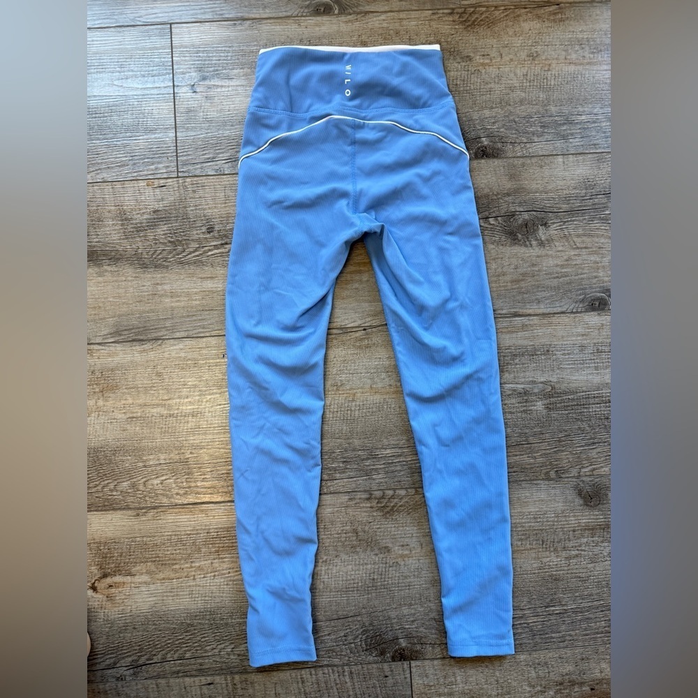 Women's Blue High-Waisted Cropped Pants - Picture 3 of 4